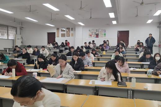 我校高等学历继续教育2025年线下面授教学顺利开展