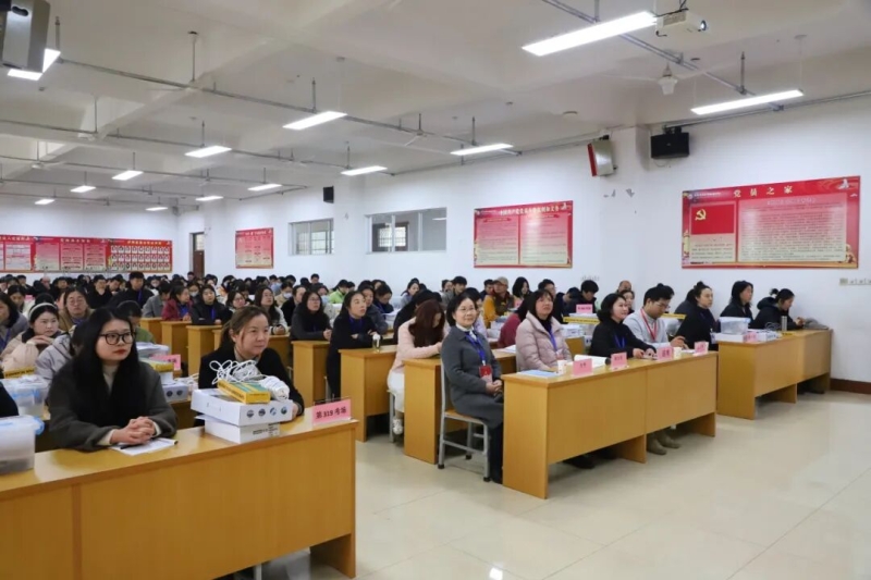 我校举行专升本考试考务培训暨无声入场模拟演练