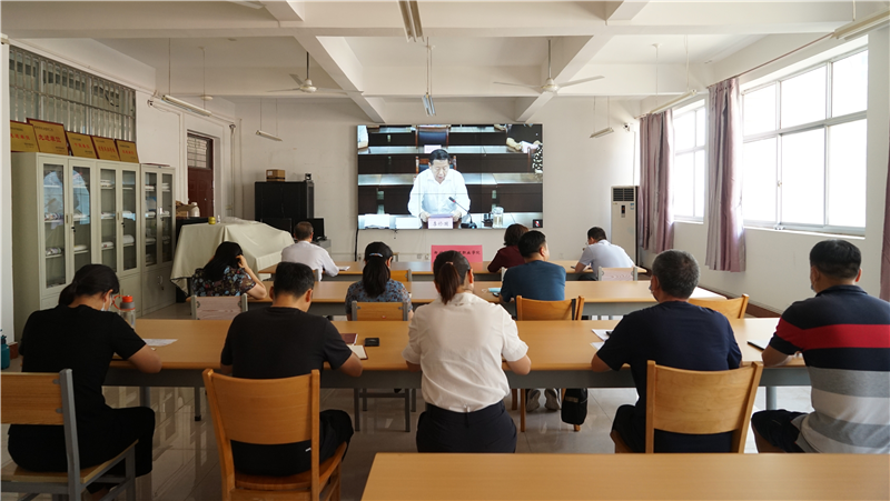 我院组织收看全省学校灾后恢复重建工作调度会议