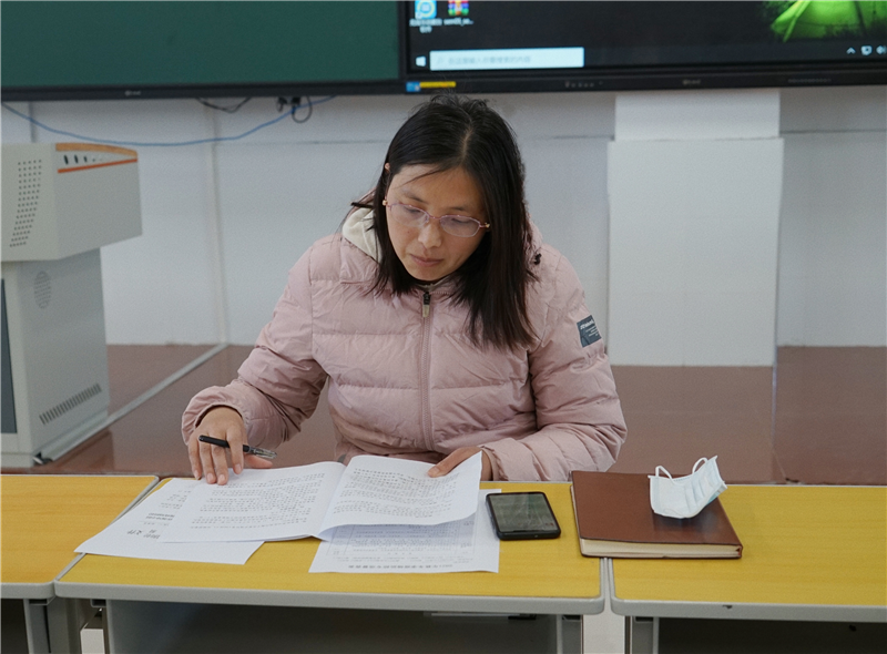 开云官方端网页版登录入口新密校区召开疫情防控工作会议