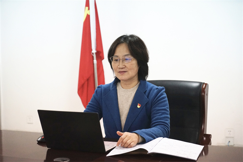 学院党委书记韩爱敏走进思政课堂宣讲党的二十大精神