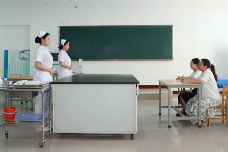 【护理系】我院护理系举办护理技能竞赛选拔赛